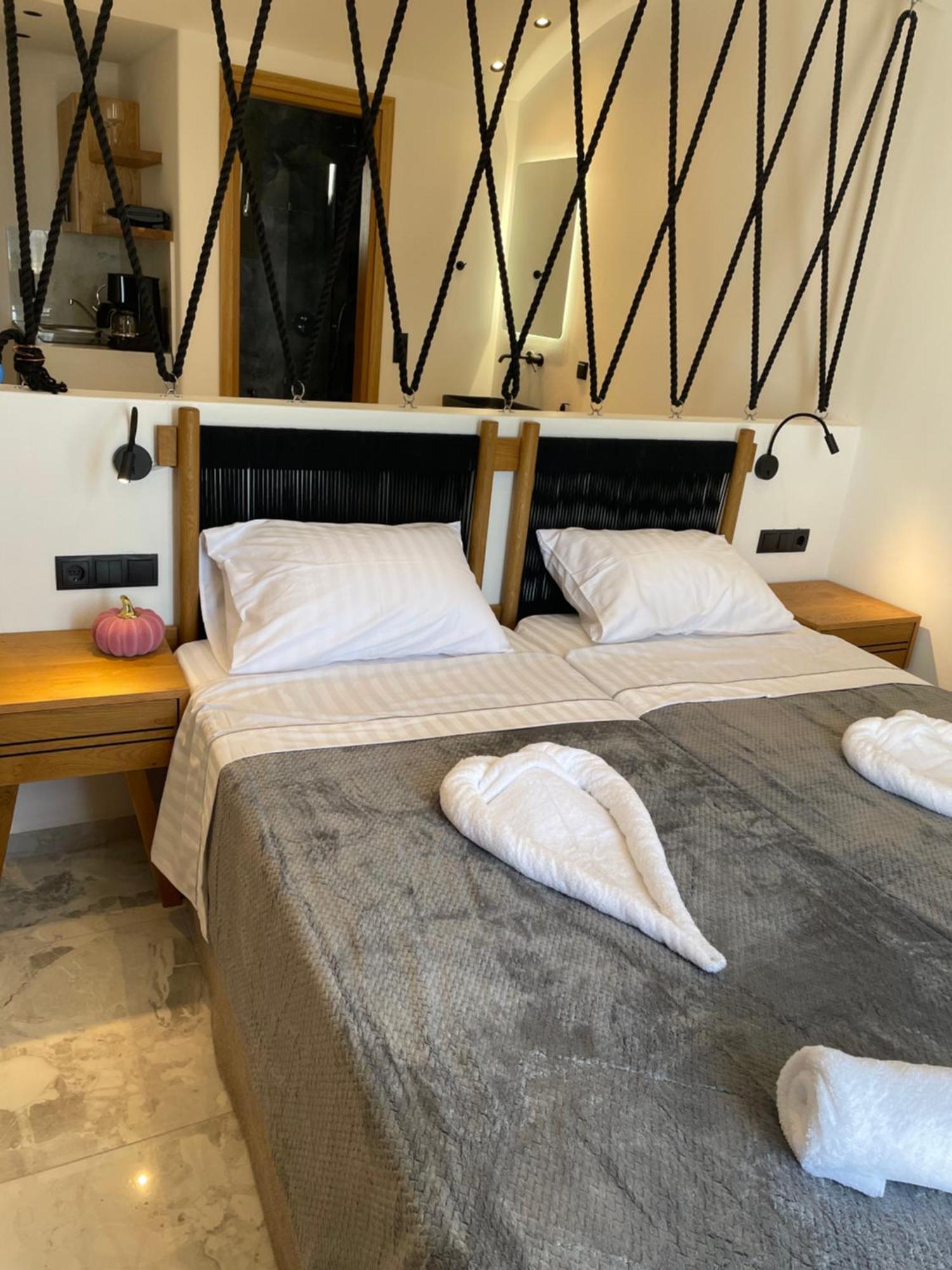 Latramys Suites Mikri Vigla Exterior foto