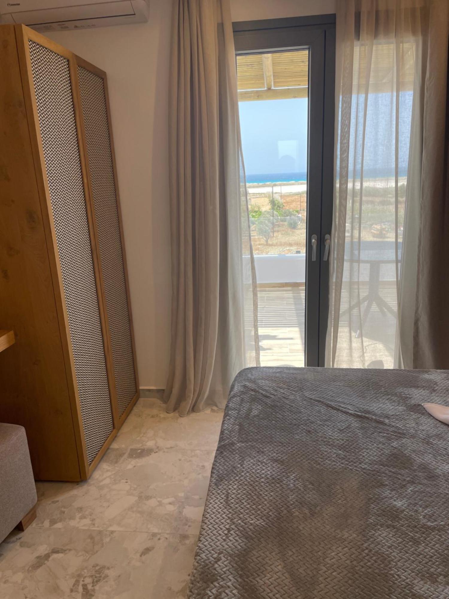 Latramys Suites Mikri Vigla Exterior foto